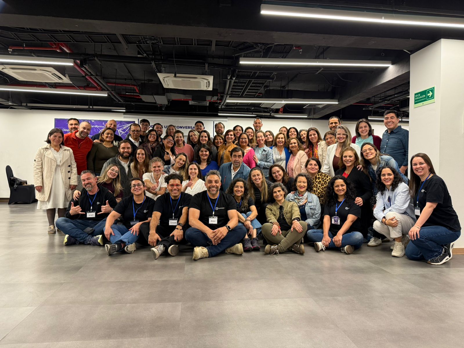 Momento inspirador 3 - Equipo unido en taller